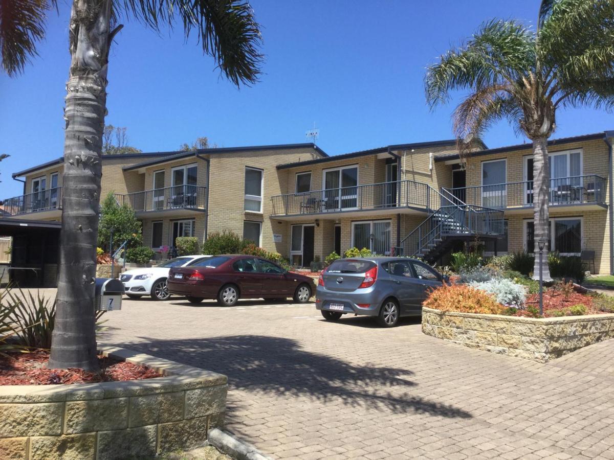 Calendo Apartments Merimbula Kültér fotó